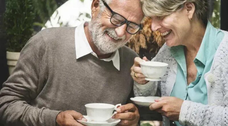Amizade Após os 60: Descubra Como Fazer e Manter Novos Amigos