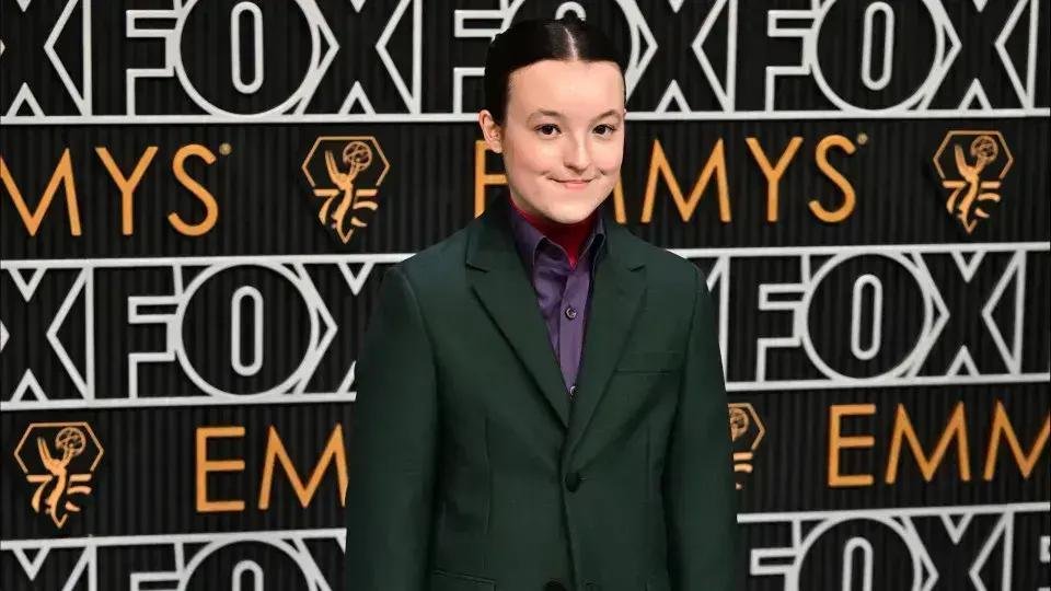 Bella Ramsey lamenta saída de Neil Druckmann da produção da série