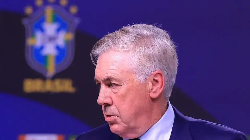 Ancelotti se torna popstar da seleção brasileira com inovações no time