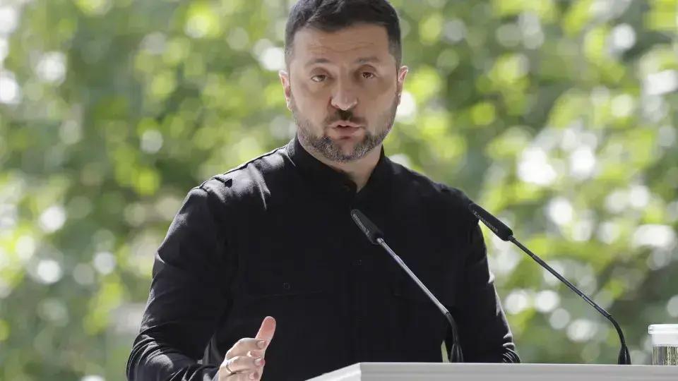 Zelensky alerta para nova ofensiva russa em grande escala na Ucrânia