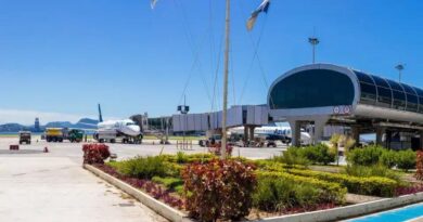 Aeroporto Santos Dumont é fechado por vazamento de óleo na pista