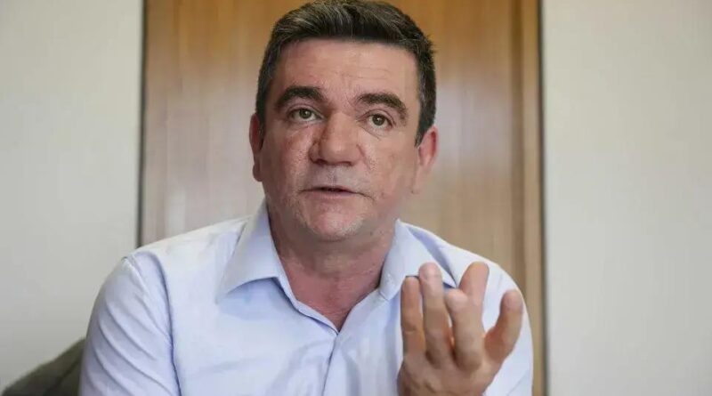 Andrés Sanchez ganha processo contra usuário que criticou gastos no cart5o