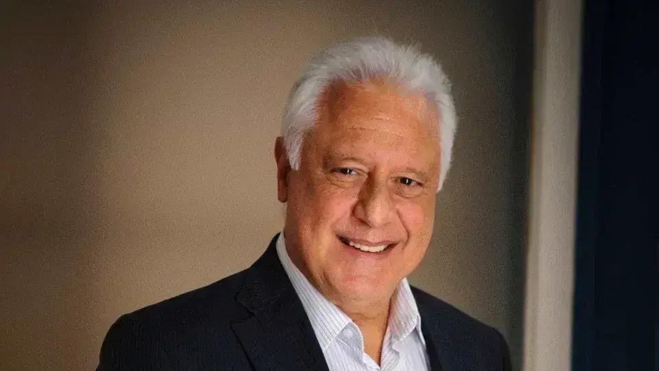 Antonio Fagundes classifica Regina Duarte como equivocada, mas sem rancor