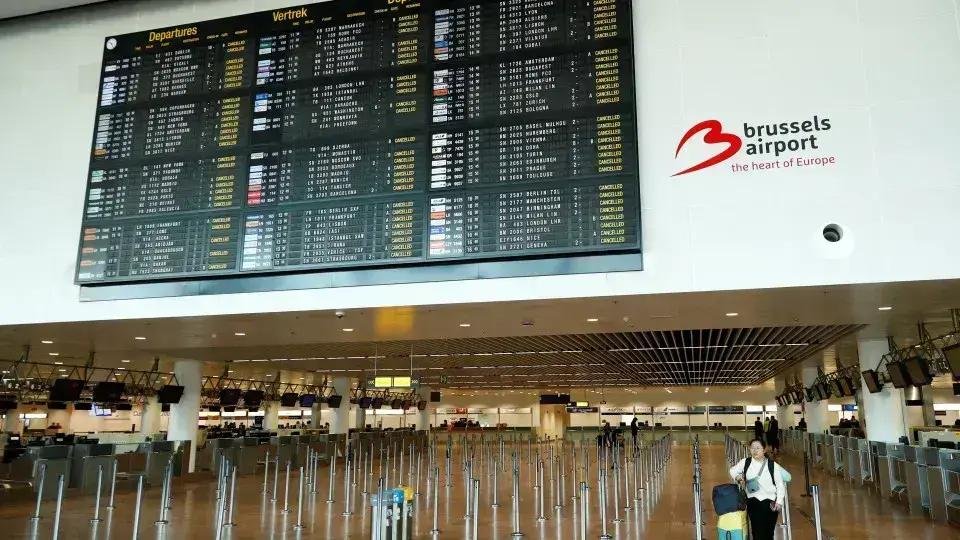 Ataque cibernético afeta voos no Aeroporto de Bruxelas