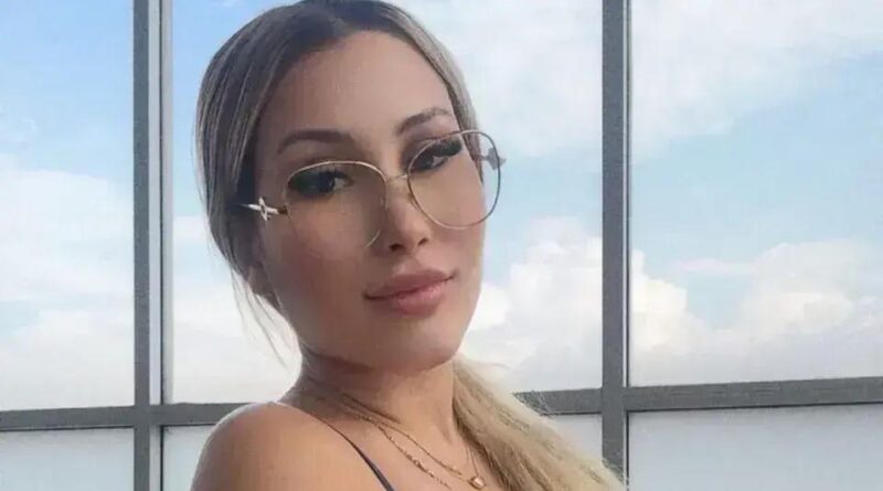 Atriz Angie Miller é detida no México por ligação com mortes de músicos