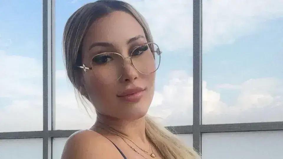 Atriz Angie Miller é detida no México por ligação com mortes de músicos