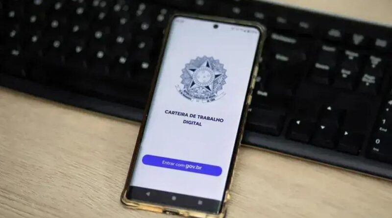 Brasil cria 147 mil empregos em agosto, superando expectativa e desafios