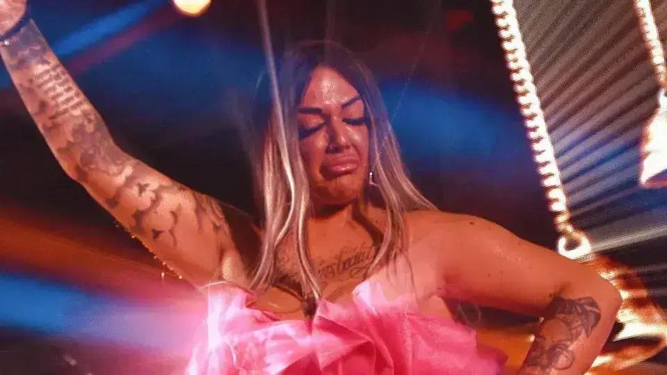 Cantora Cláudia Nayara sofre aborto durante show em Lisboa