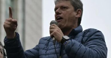 Contas de Tarcísio sob pressão em ano pré-eleitoral em São Paulo
