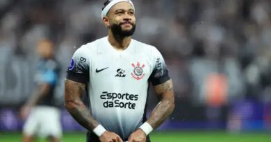 Corinthians conta com semana livre para recuperar Memphis Depay antes do Sport