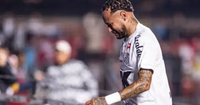 Neymar perde clássico por lesão e afasta-se da seleção brasileira
