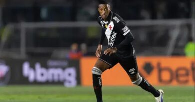Robert Renan é afastado após concussão em jogo contra o Flamengo