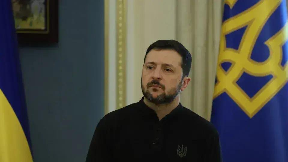 Zelenski sinaliza saída do poder se guerra com a Rússia acabar