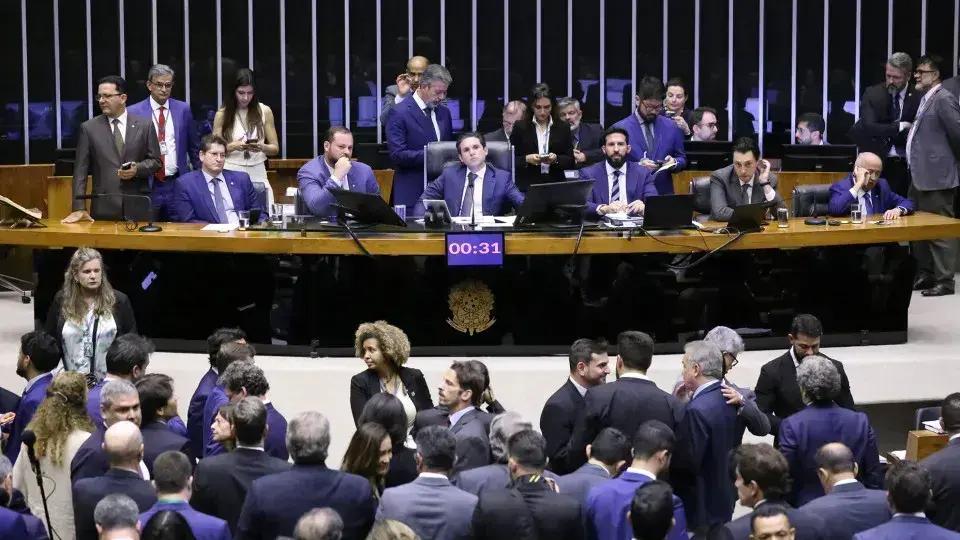 Corte de R$ 7,1 Bilhões nas Emendas Parlamentares em 2026 Sem Medidas Fiscais