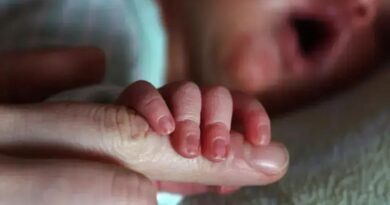 Crianças trocadas em Goiás são devolvidas a seus pais biológicos
