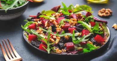 Descubra 3 Receitas Incríveis para Aproveitar Ameixas no Seu Dia a Dia