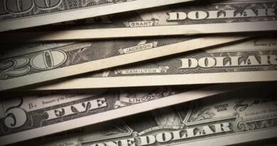 Dólar em queda e Bolsa em alta: o que está acontecendo em 2025?