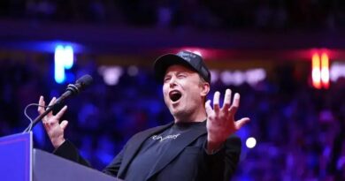 Elon Musk pede a cancelamento de Netflix para proteger as crianças