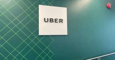 Governo propõe piso salarial e limites para trabalhadores de aplicativos