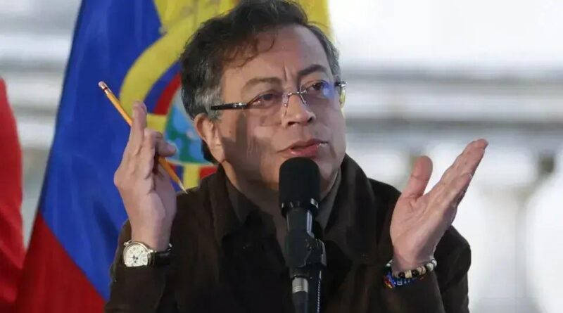 Gustavo Petro acusa EUA de assassinato em operação no Caribe