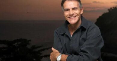 Mário Gomes defende anistia durante ato pela política em Brasília