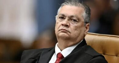 Moraes abre investigação sobre ameaças contra Flávio Dino nas redes sociais