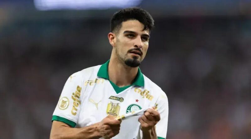 Palmeiras fretou avião para buscar Flaco López e Aníbal Moreno dos EUA