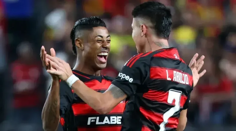 Arrascaeta e Bruno Henrique buscam 16ª conquista pelo Flamengo