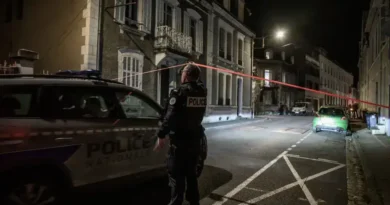 Corpo de idoso desaparecido em Lyon é encontrado sob a cama após meses