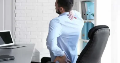 Postura e dor: a verdade sobre o mito e as dores cotidianas