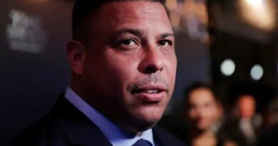 Ronaldo escala sua seleção dos 11 melhores jogadores da história do futebol