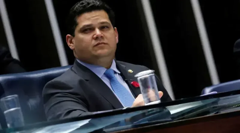 Senado aprova projeto que regulamenta aposentadoria de agentes de saúde