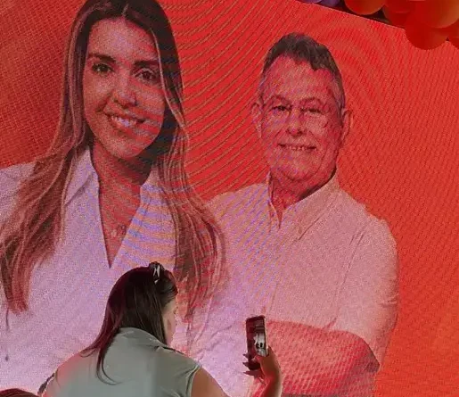 Aliados de Lorena não postam apoio em redes sociais após evento em Campina Grande