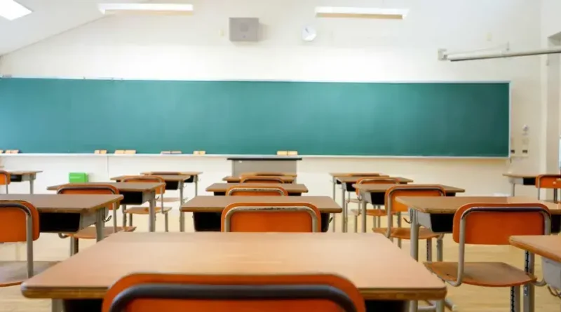 Deputados de SC aprovam fim de cotas raciais em universidades estaduais