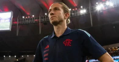 Filipe Luís encerra era de técnicos estrangeiros no Brasileirão 2025