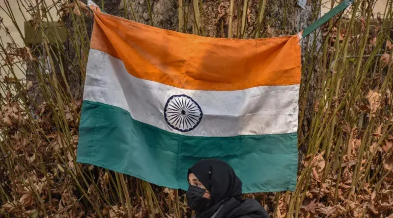 Índia exige instalação de app de segurança em celulares novos e usados