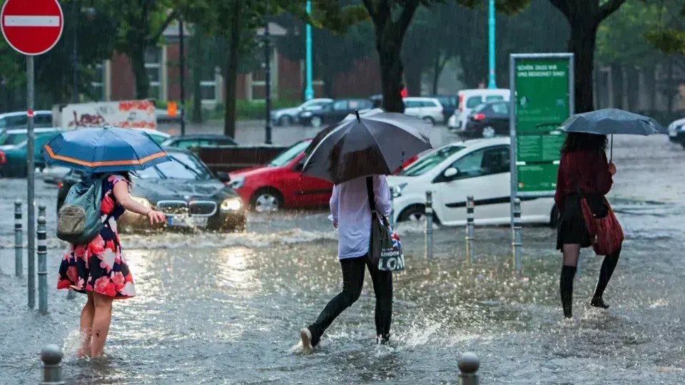 Inmet emite alerta para tempestades em 11 Estados do Brasil