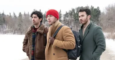 Jonas Brothers revertem tensões familiares no filme natalino da Disney