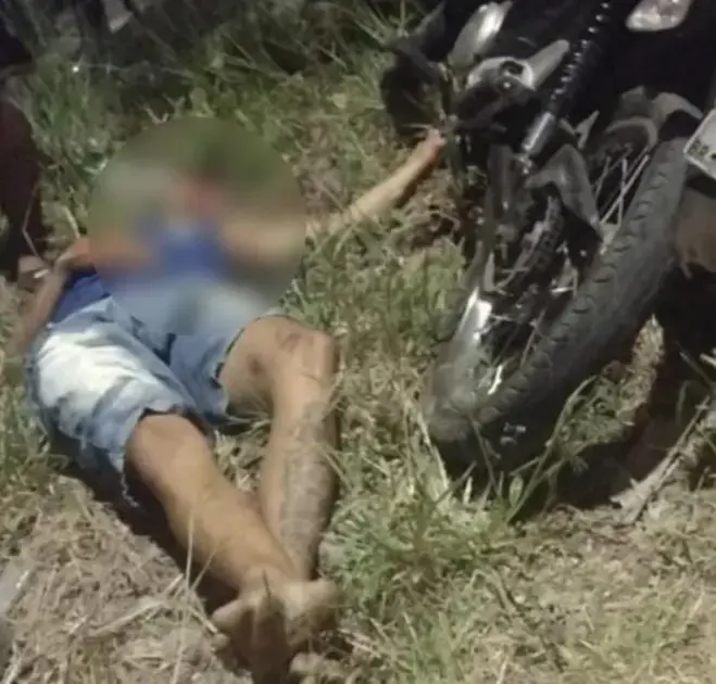 Jovem morre em acidente de moto após protesto em João Pessoa