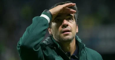 Palmeiras encerra 2025 após três vices e enfrenta o Ceará