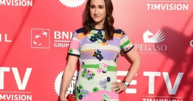 Sophie Kinsella, a autora de Becky Bloom, faleceu aos 55 anos