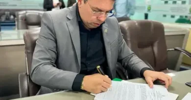 Vereador Márcio Guedes protocola 50 requerimentos em Campina Grande