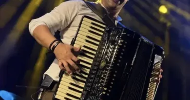 Fabiano Guimarães comemora 10 anos de carreira com DVD em Campina Grande