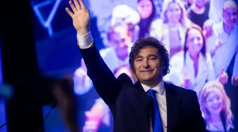 Milei aprova reforma trabalhista entre protestos e greves na Argentina