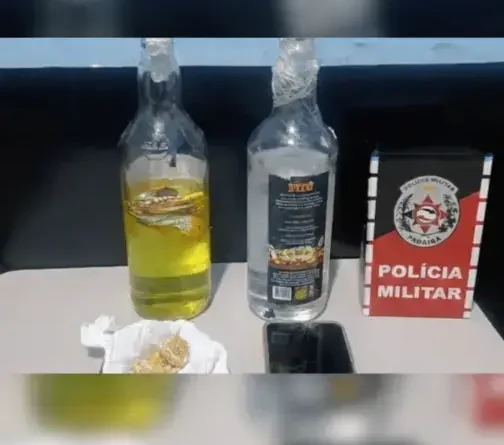 Polícia captura drogas e garrafas de loló em Cajazeiras durante carnaval