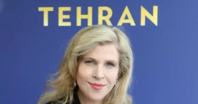 Produtora Dana Eden é encontrada morta em hotel na Grécia durante gravações