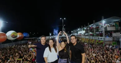 Vice-governador Lucas Ribeiro prestigia carnaval em Cajazeiras e Uiraúna