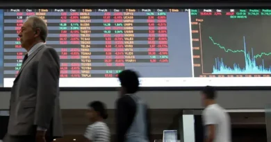 Bolsas Globais Caem Após Fechamento do Estreito de Hormuz pelo Irã