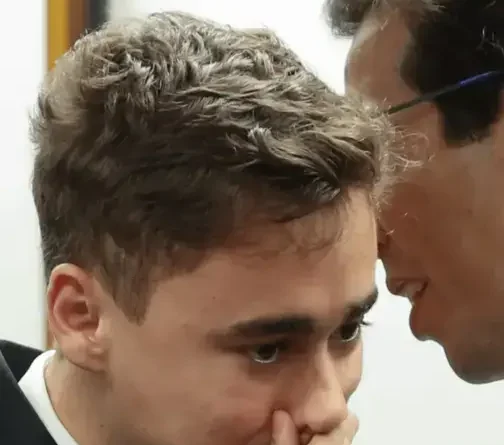 Deputados requerem investigação sobre uso de avião por Nikolas Ferreira