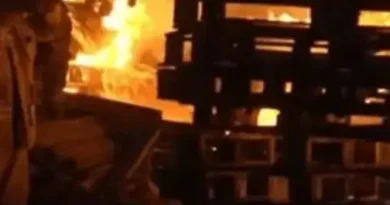 Incêndio atinge depósito de paletes em João Pessoa na BR-101